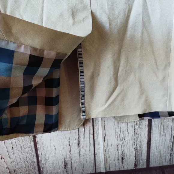 Robert Graham Men's Plaid Check Lined 2 Button Single Vent Khaki Blazer (42L) - Picture 6 of 10